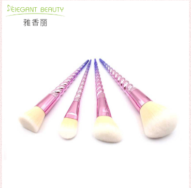 化妝刷掃盲，關(guān)于化妝刷的基礎(chǔ)知識(shí)科普，干貨滿(mǎn)滿(mǎn)值得一看