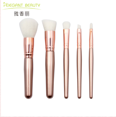 化妝刷如何使用？5支常用化妝刷使用方法